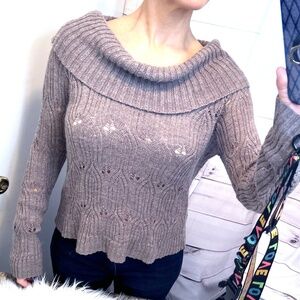 🔥2/$10 |•TWO-ONE-TWO NEW YORK•| Pretty Brown Wide Cowl Neck Sweater Size Large